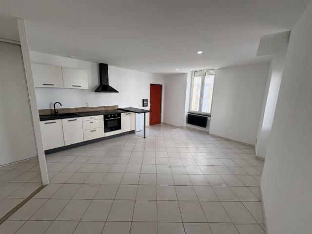 Location Appartement 2 pièces 45m² AGEN 47000