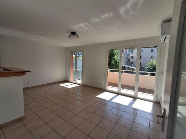 Location Appartement 2 pièces 45m² AIX LES BAINS 73100