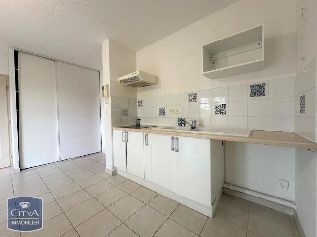 Location Appartement 2 pièces 45m² AVIGNON 84000