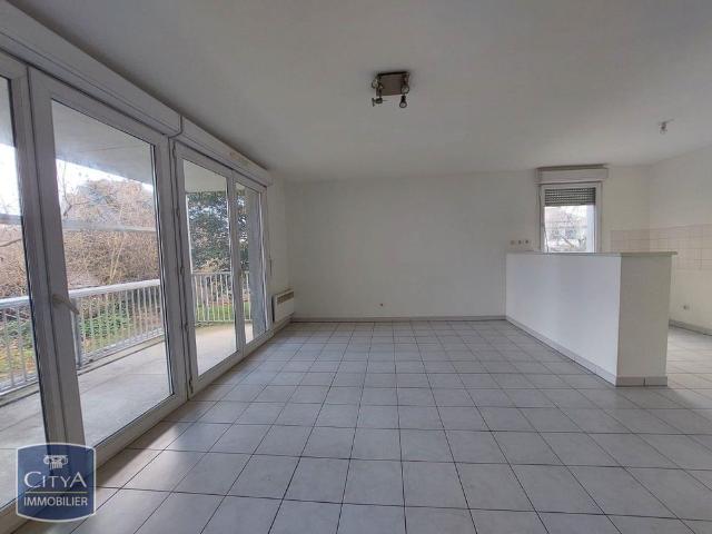 Location Appartement 2 pièces 45m² BORDEAUX 33800