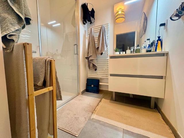 Location Appartement 2 pièces 45m² BRUGES 33520