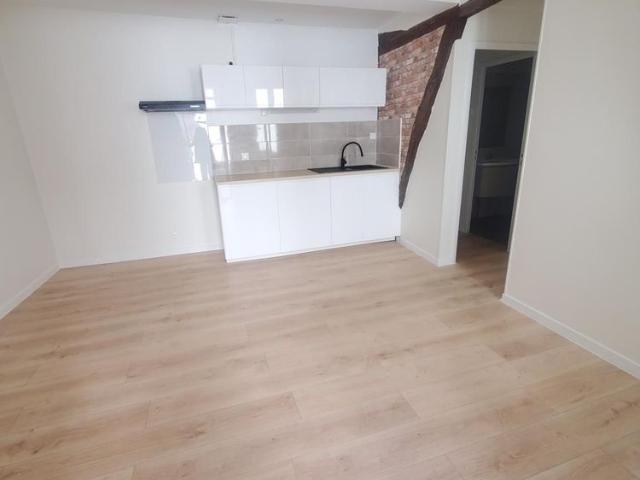 Location Appartement 2 pièces 45m² GRAULHET 81300