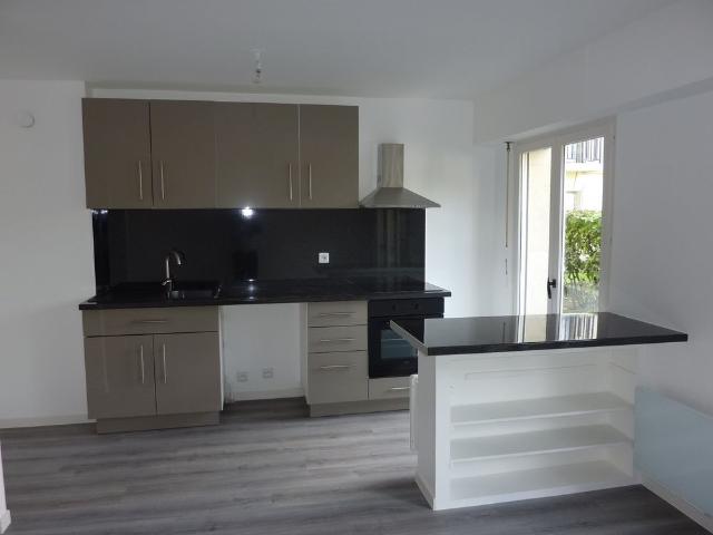 Location Appartement 2 pièces 45m² FONTAINEBLEAU 77300