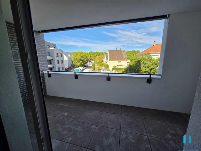 Location Appartement 2 pièces 45m² ILLKIRCH GRAFFENSTADEN 67400