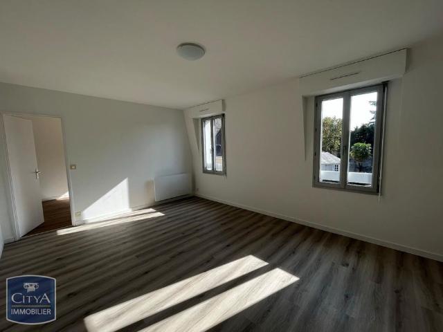 Location Appartement 2 pièces 45m² LAVAL 53000
