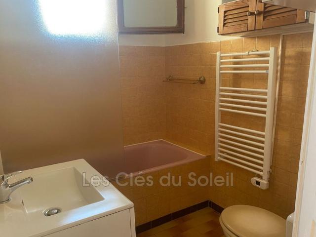Location Appartement 2 pièces 45m² LA SEYNE SUR MER 83500