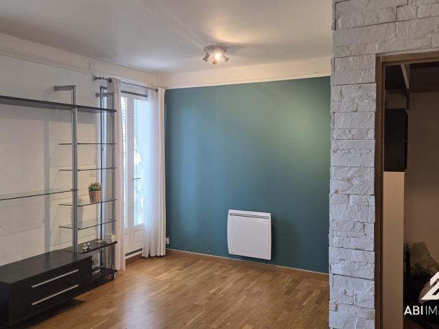 Location Appartement 2 pièces 45m² MONTPELLIER 34000