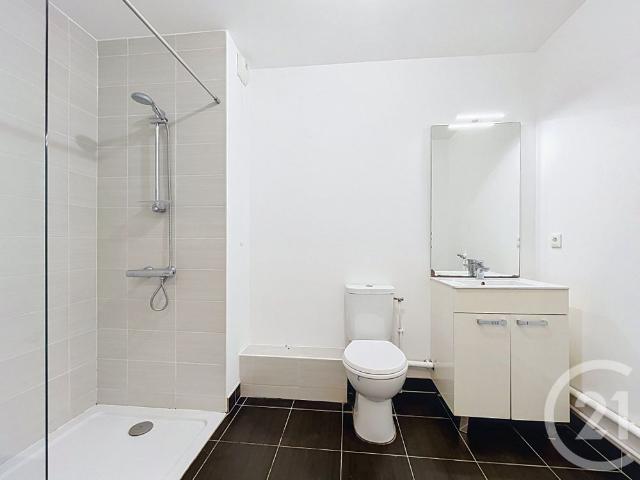 Location Appartement 2 pièces 45m² MELUN 77000