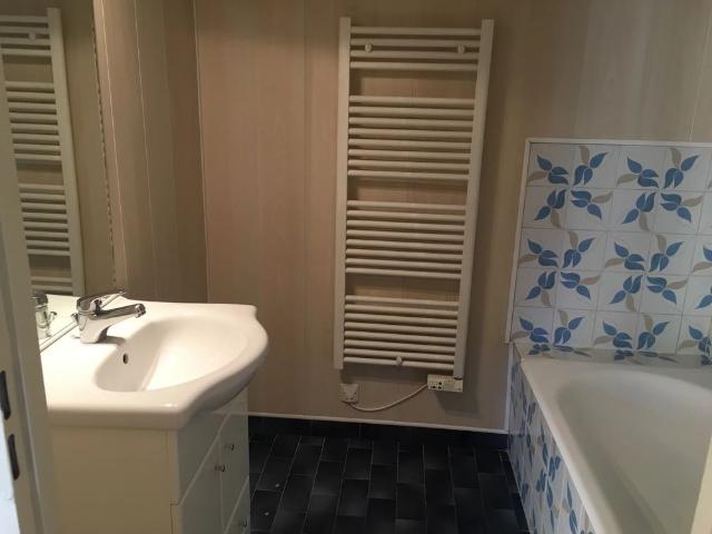 Location Appartement 2 pièces 45m² SALLANCHES 74700