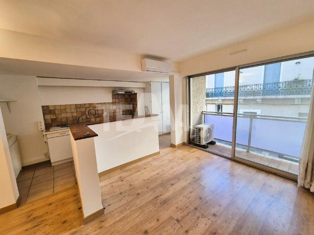 Location Appartement 2 pièces 45m² SETE 34200