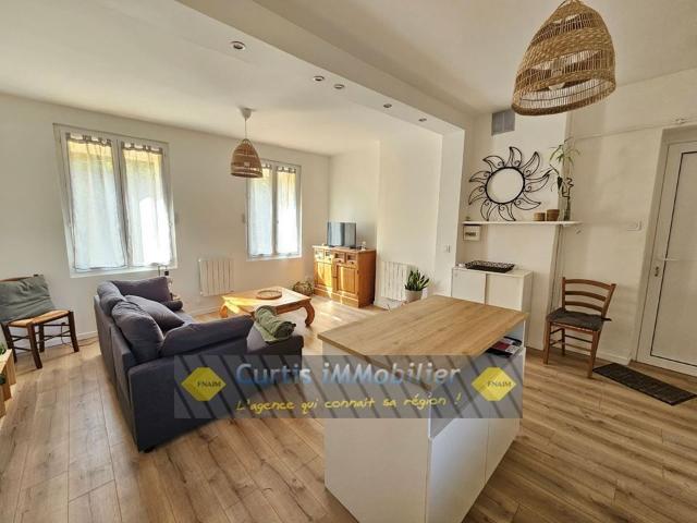 Location Appartement 2 pièces 45m² ST GENEST LERPT 42530