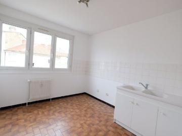 Location Appartement 2 pièces 45m² ST ETIENNE 42000
