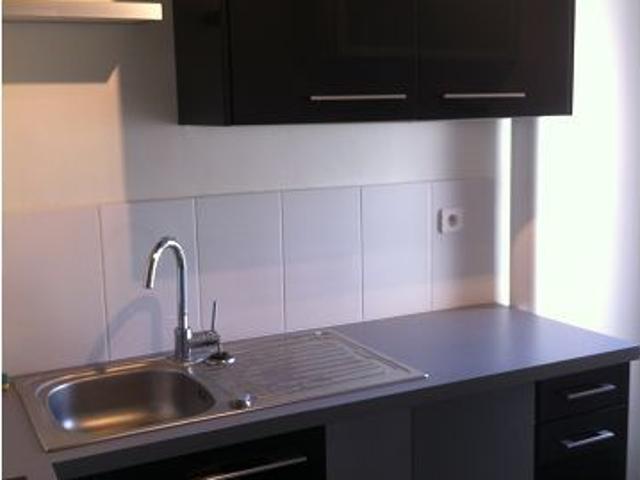 Location Appartement 2 pièces 45m² ST MAUR DES FOSSES 94100