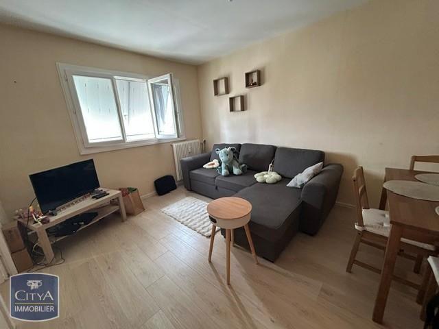 Location Appartement 2 pièces 45m² PERIGUEUX 24000