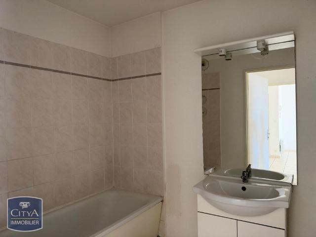 Location Appartement 2 pièces 45m² PERSAN 95340