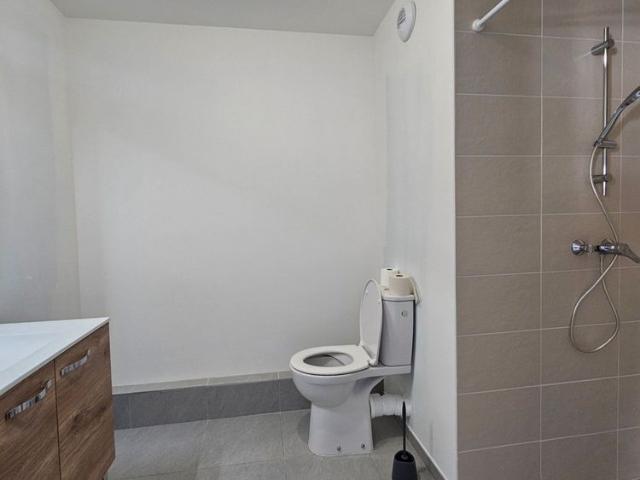 Location Appartement 2 pièces 45m² VOIRON 38500