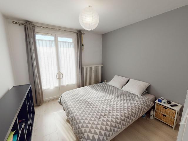 Location appartement 2 pièces, 46.44m², Châteauroux