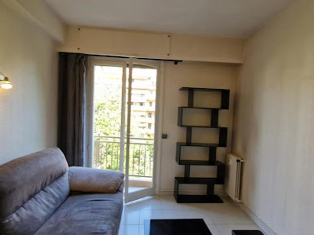 Location Appartement 2 pièces 46.54 m2 Nice