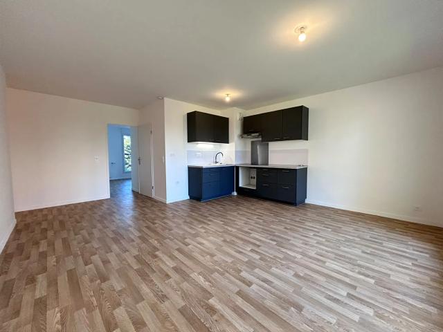 Location appartement 2 pièces, 46.89m², Meaux