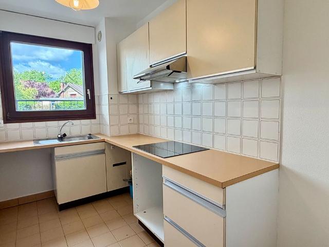 Location appartement 2 pièces, 46.00m², Chaville