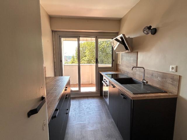 Location appartement 2 pièces, 46.07m², Le Mans