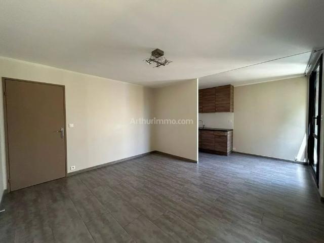 Location Appartement 2 pièces 46 m2 à Arpajon