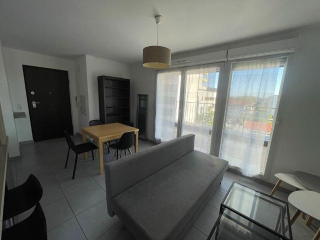 Location Appartement 2 pièces 46m²