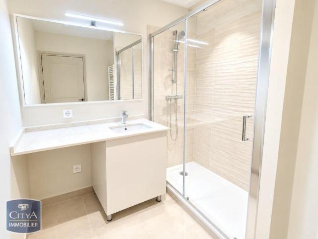 Location Appartement 2 pièces 46m² CHINON 37500