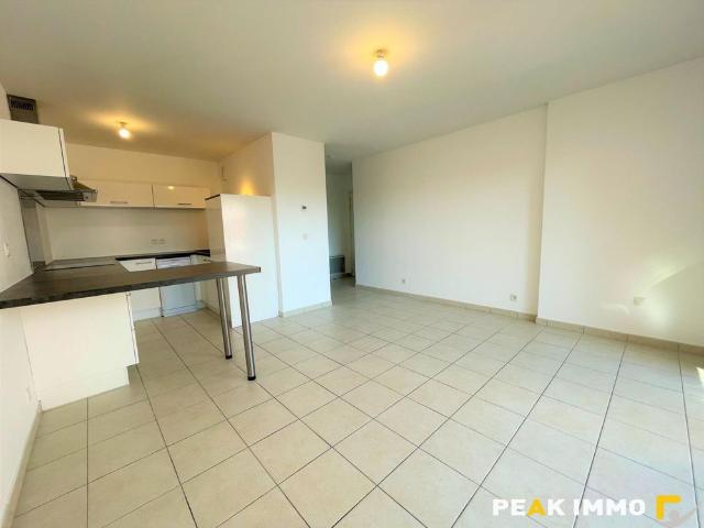 Location Appartement 2 pièces 46m² CRANVES SALES 74380