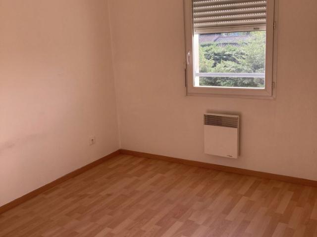 Location Appartement 2 pièces 46m² AMBARES ET LAGRAVE 33440
