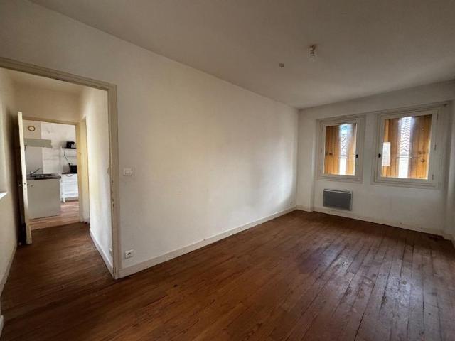 Location Appartement 2 pièces 46m² AIRE SUR L ADOUR 40800