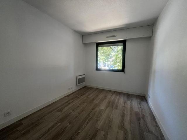 Location Appartement 2 pièces 46m² BORDEAUX 33000