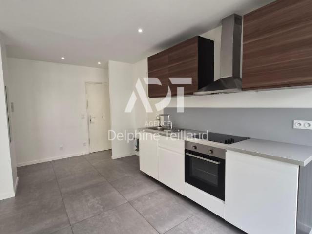 Location Appartement 2 pièces 46m² GRENOBLE 38100