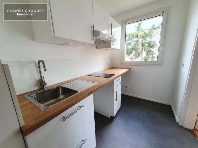 Location Appartement 2 pièces 46m² LAMBERSART 59130