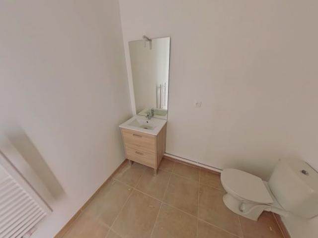 Location Appartement 2 pièces 46m² LUCE 28110