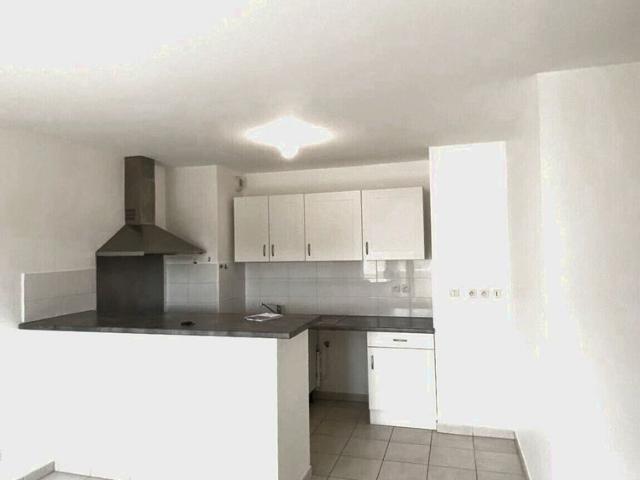 Location Appartement 2 pièces 46m² MONTEREAU FAULT YONNE 77130