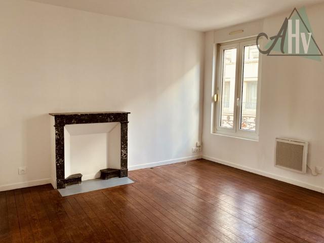 Location Appartement 2 pièces 46m² NOGENT SUR SEINE 10400