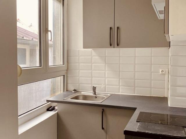Location Appartement 2 pièces 46m² NOGENT SUR SEINE 10400