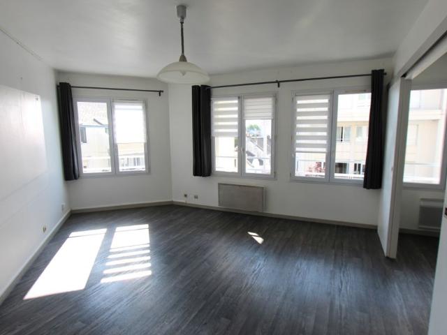 Location Appartement 2 pièces 46m² NANTES 44000