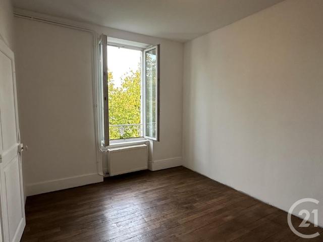 Location Appartement 2 pièces 46m² NEVERS 58000