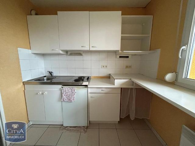 Location Appartement 2 pièces 46m² SEES 61500