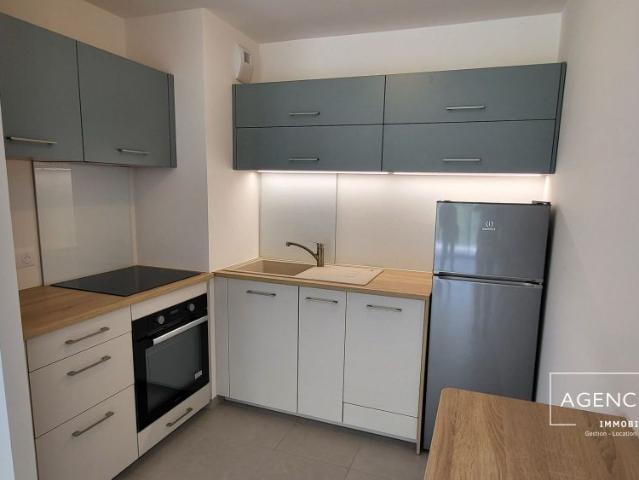 Location Appartement 2 pièces 46m² ST JORIOZ 74410