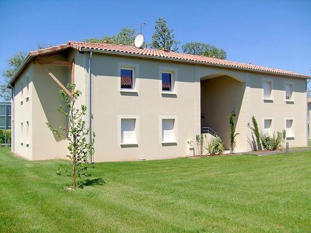 Location Appartement 2 pièces 46m² ST SEURIN SUR L ISLE 33660