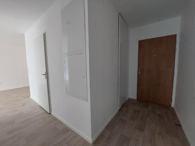 Location Appartement 2 pièces 45m² PETIT COURONNE 76650