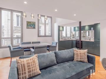 Location Appartement 2 pièces 48.85 m2 Paris 8ème