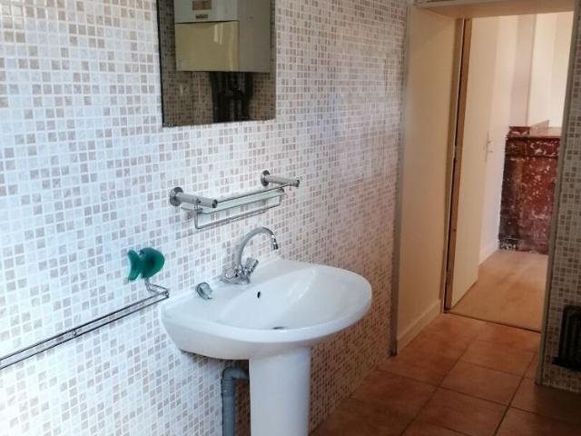 Location appartement 2 pièces, 48.00m², Carmaux