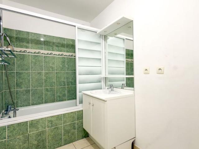 Location appartement 2 pièces, 48.00m², Vigneux sur Seine