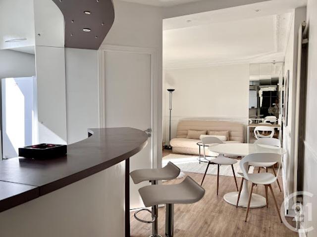 Location Appartement 2 pièces 48.05 m2 Paris 15ème