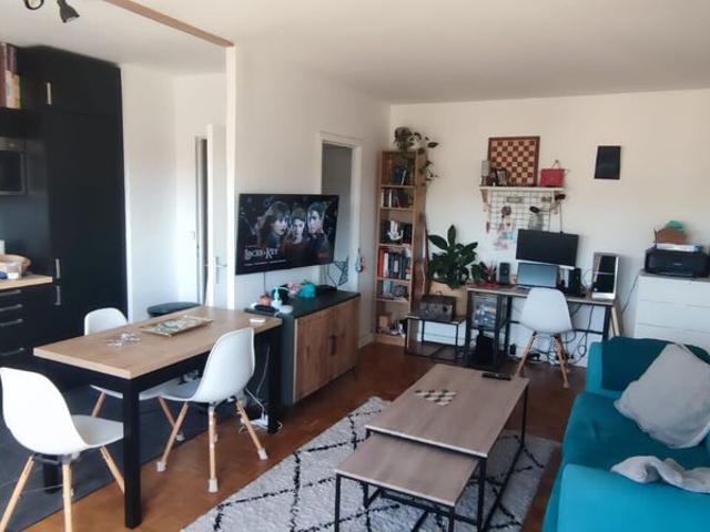 Location appartement 2 pièces, 48.05m², Montreuil