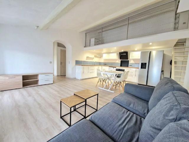 Location Appartement 2 pièces 48 m2 à Trans en Provence